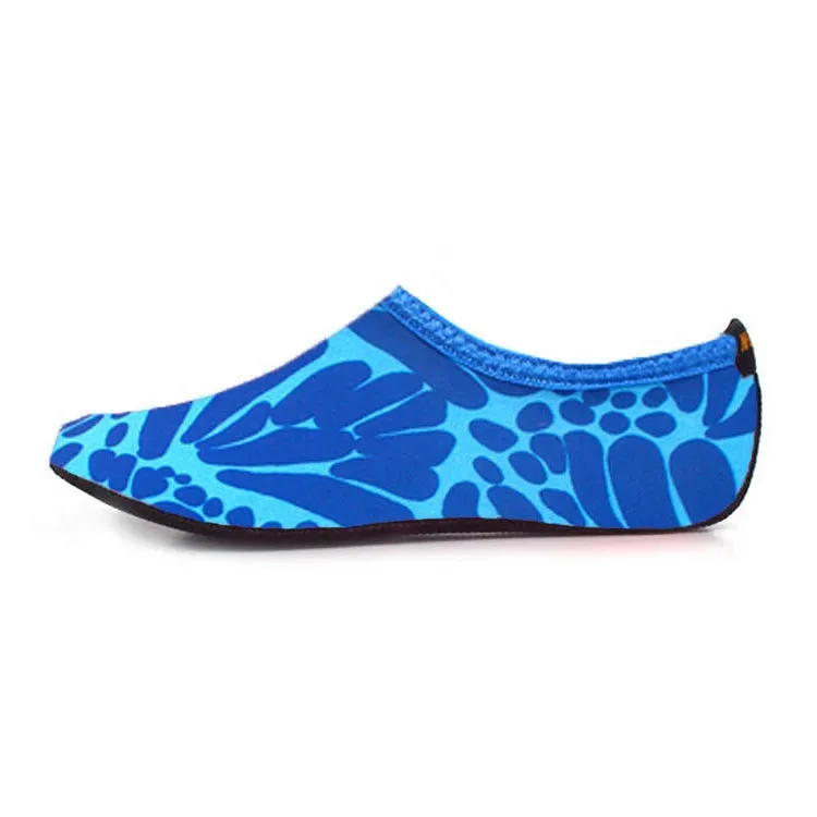 3mm Non-slip Rubber Embossing Texture Sole Figured Diving Shoes and Socks, One Pair, Size:S (Blue)