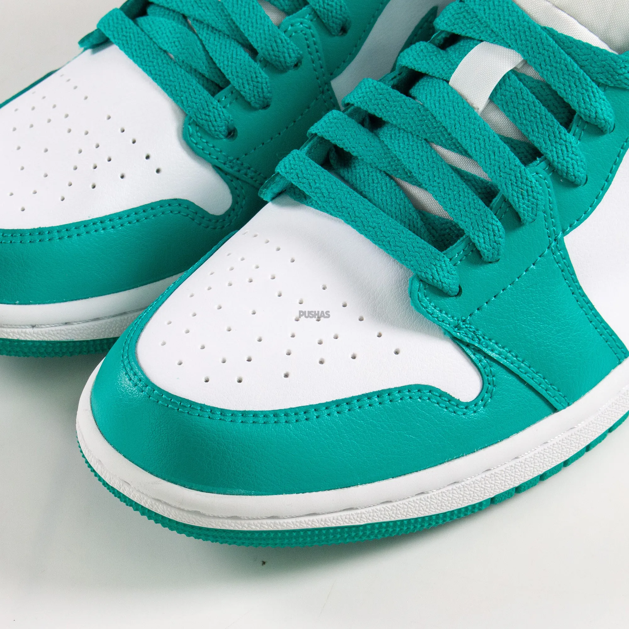 Air Jordan 1 Low 'New Emerald' Women's (2022)