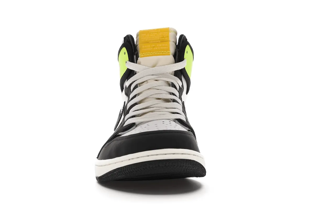 Air Jordan 1 Retro High Volt University Gold