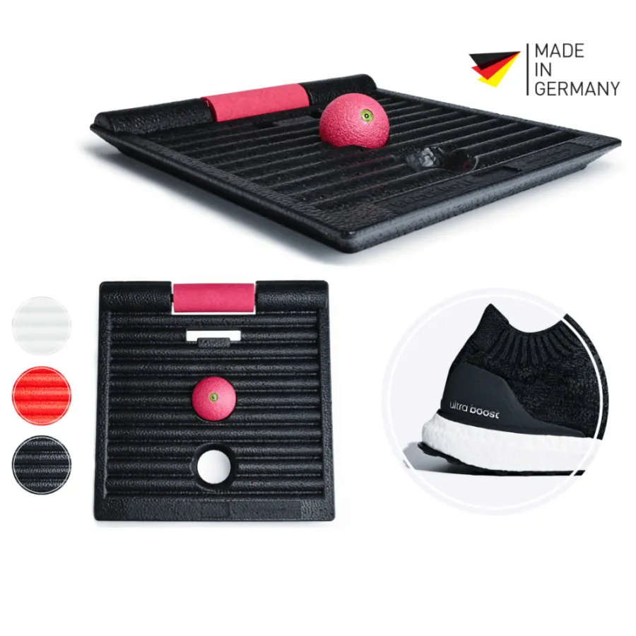 BLACKROLL - Smart Move Board, Standing Mat with Integrated Fascia Tools, Relieve Pressure and Stimulate Feet