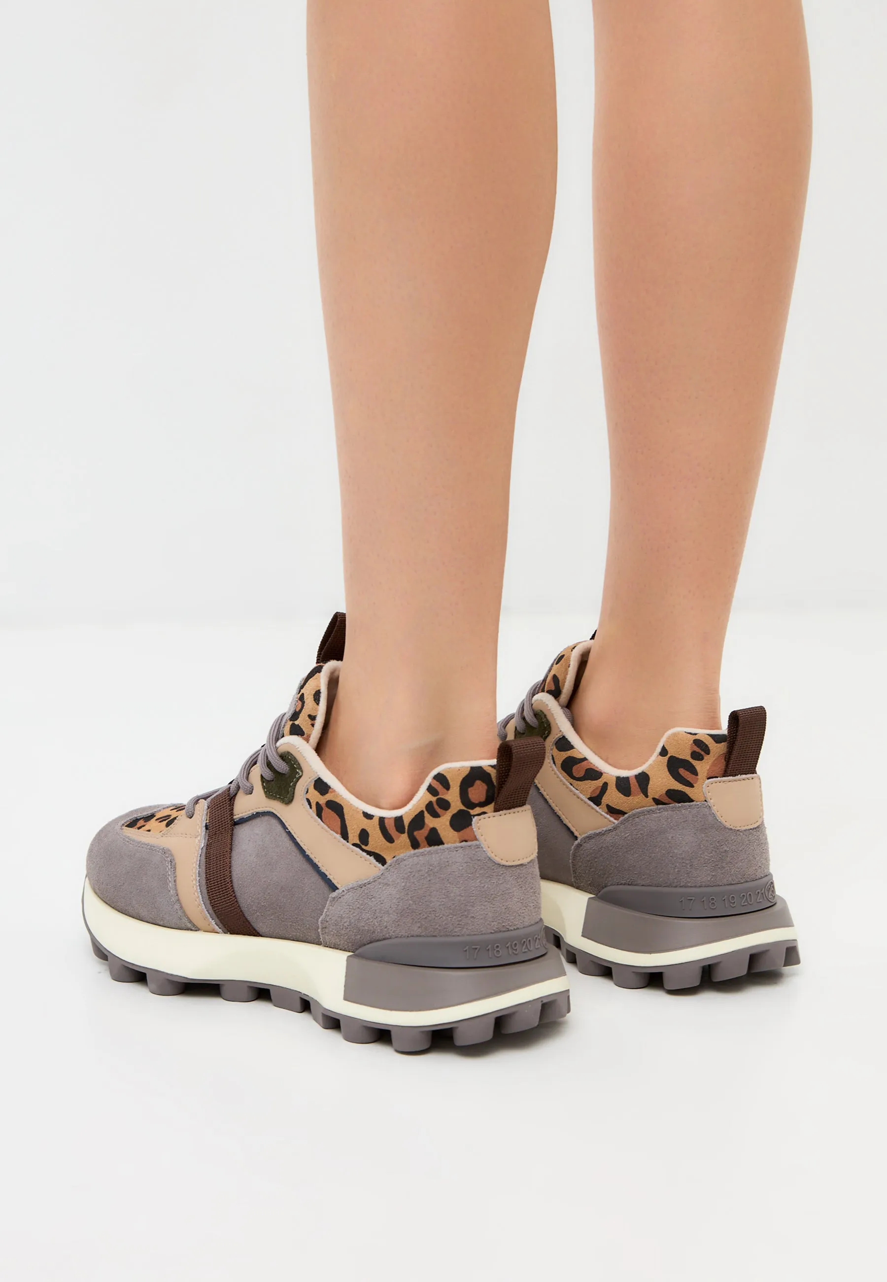 Chunky Platform Sneakers - Beige