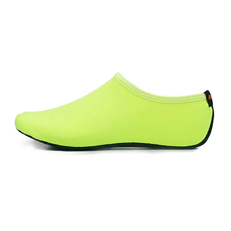 Non-slip Plastic Grain Texture Thick Cloth Sole Solid Color Diving Shoes and Socks, One Pair, Size:S (Fluorescent Green)