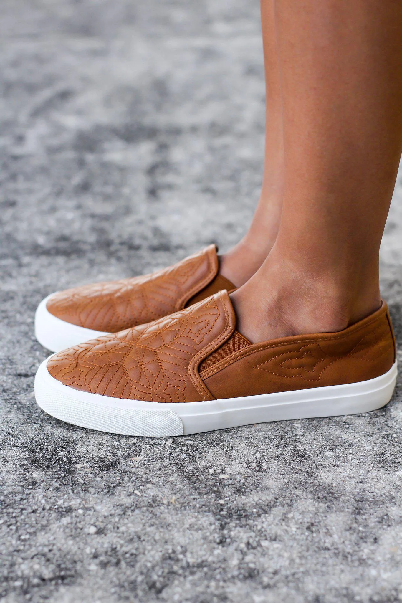 Sloan Tan Sneakers