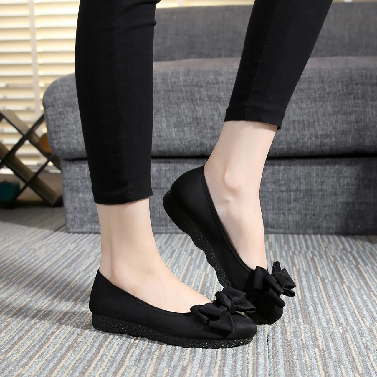 Women's Flat Tods Bow Round Toe Shallow Canvas Shoes