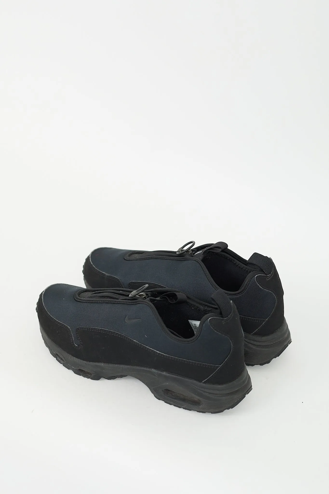 X Nike Black Air Max Sunder Sneaker